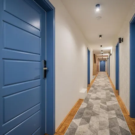 Naturalni Vinarstvi Dvorek - Penzion, Bistro & Wellness Pensjonat 4*