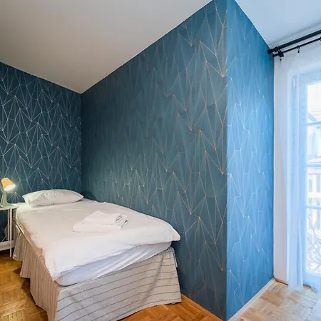 Naturalni Vinarstvi Dvorek - Penzion, Bistro & Wellness Pensjonat 4*