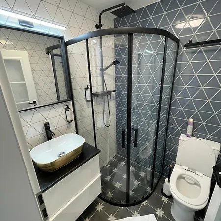 Naturalni Vinarstvi Dvorek - Penzion, Bistro & Wellness بيت ضيافة Dolní Dunajovice